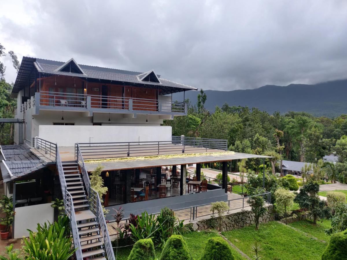 The Blossom Resort - Chikmagalur Bagian luar foto